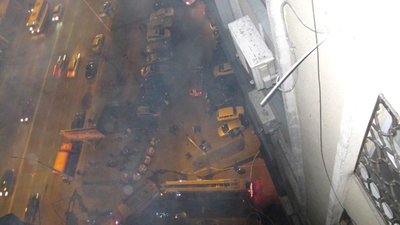 У спальному районі Одеси в багатоповерхівці загорілись кабельні шахти У спальному районі Одеси в багатоповерхівці загорілись кабельні шахти