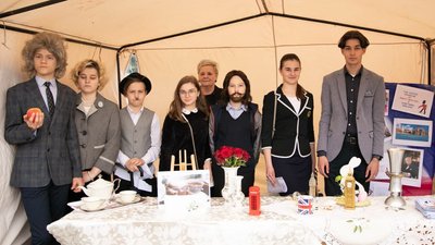 Ярмарок, брейн-ринг, конкурси: в центрі Ужгорода святкують День Європи