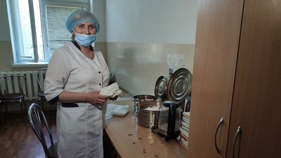 На Тернопільщині у лікарнях відновлюють роботу стаціонарів На Тернопільщині у лікарнях відновлюють роботу стаціонарів
