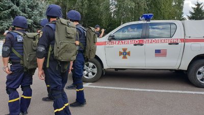 У Кропивницькому погасили благодійну поштову марку "Пес Патрон". На що витратять гроші з продажу У Кропивницькому погасили благодійну поштову марку "Пес Патрон". На що витратять гроші з продажу