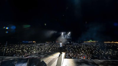"Я повернувся": "Океан Ельзи" виступив на "Атласі" після дворічної концертної перерви "Я повернувся": "Океан Ельзи" виступив на "Атласі" після дворічної концертної перерви