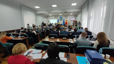 Луцькрада вдруге звернулася до президента і ВР із проханням заборонити діяльність УПЦ МП