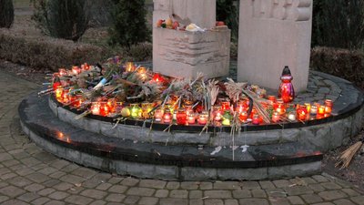 У Вінниці вшанували пам'ять жертв Голодомору