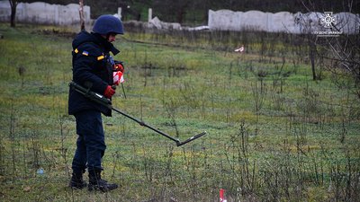 На Миколаївщині триває розмінування деокупованої Снігурівської громади На Миколаївщині триває розмінування деокупованої Снігурівської громади