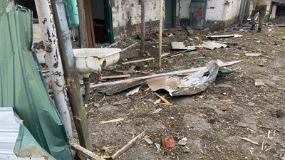 "У мене корова отелилася. Як я можу її залишити": мешканці Лугівки на Сумщині про евакуацію "У мене корова отелилася. Як я можу її залишити": мешканці Лугівки на Сумщині про евакуацію