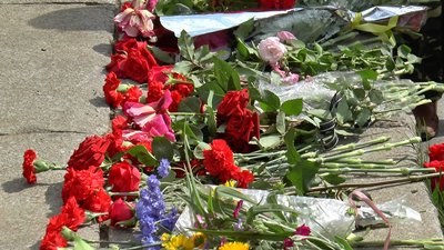 У Полтаві вшанували загиблих у Другій світовій війні У Полтаві вшанували загиблих у Другій світовій війні