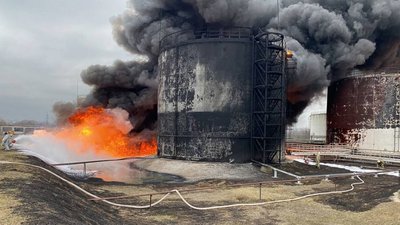 Пожежа у Бєлгороді вплине на забезпечення військ РФ, які оточили Харків — британська розвідка