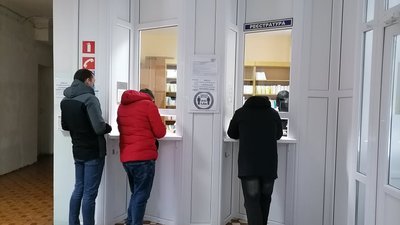 В обласному центрі крові – черги з охочих здати кров для травмованих в ДТП біля Чернігова В обласному центрі крові – черги з охочих здати кров для травмованих в ДТП біля Чернігова