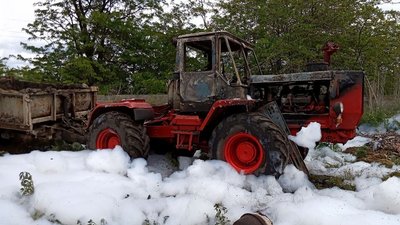 У Каховському водоканалі горів трактор. Загасити пожежу вдалося тільки рятувальникам У Каховському водоканалі горів трактор. Загасити пожежу вдалося тільки рятувальникам