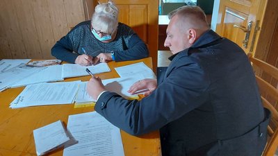 Немічев першим приніс документи на реєстрацію кандидатом у мери Харкова Немічев першим приніс документи на реєстрацію кандидатом у мери Харкова