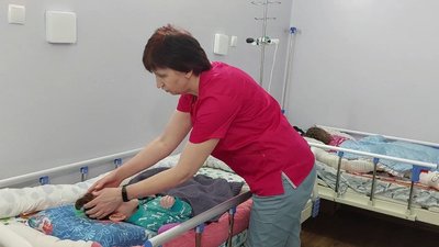 "Під постріли їх годуємо": як у Харкові під бомбардуванням живе дитячий центр паліативної допомоги "Під постріли їх годуємо": як у Харкові під бомбардуванням живе дитячий центр паліативної допомоги