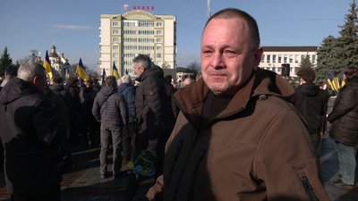 Рятував побратимів: у Рівному попрощалися з Валентином Данчуком