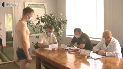Хмельниччина: строковиків Старокостянтинівського району перевірили на COVID-19