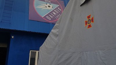 У Чернівцях під госпіталь для хворих на COVID-19 переобладнають спорткомплекс У Чернівцях під госпіталь для хворих на COVID-19 переобладнають спорткомплекс