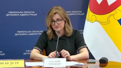 "Менше вже є спекуляцій": координаторка про темпи вакцинації на Рівненщині