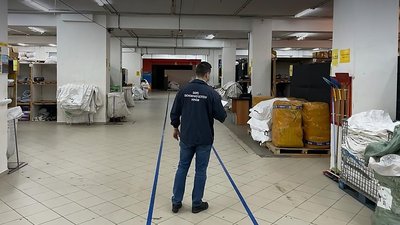 Підробляли понад 20 брендів. У Кропивницькому на фабриці шили контрафактний одяг