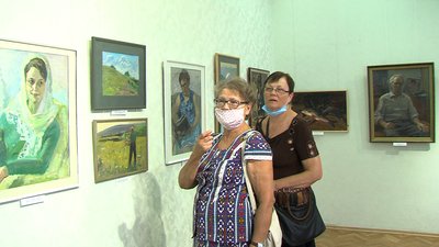 В Запоріжжі відкрилася виставка "Корифеї запорізького малярства"