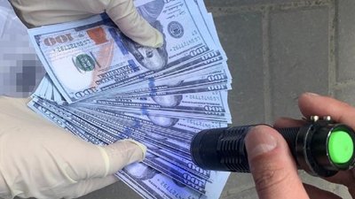 У Львові викрили чоловіка, який за 7 тис доларів допомагав із документами ухилянтам У Львові викрили чоловіка, який за 7 тис доларів допомагав із документами ухилянтам