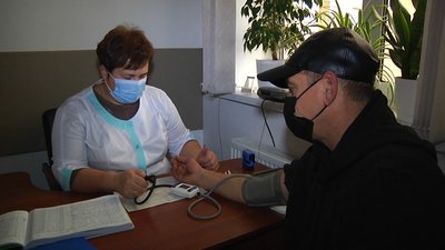 На Житомирщині у ході рейду перевірили дозвільні документи водіїв і справність рейсових автобусів На Житомирщині у ході рейду перевірили дозвільні документи водіїв і справність рейсових автобусів