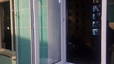 Померла у "швидкій": у Херсоні вистрибнула з вікна 59-річна переселенка Померла у "швидкій": у Херсоні вистрибнула з вікна 59-річна переселенка
