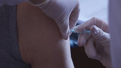 На Донеччині та Луганщині за добу від COVID-19 вакцинували понад 3500 тисячі людей