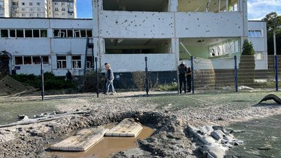 "Вціліла одна група": росіяни вдарили по дитячому садку у Харкові "Вціліла одна група": росіяни вдарили по дитячому садку у Харкові