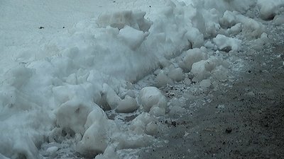 У Сумах через ожеледь на чверть збільшилась кількість травмувань У Сумах через ожеледь на чверть збільшилась кількість травмувань