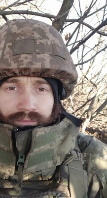 "З принципами жити дорожче": чемпіон світу Андрій Ткачук воює на передовій "З принципами жити дорожче": чемпіон світу Андрій Ткачук воює на передовій
