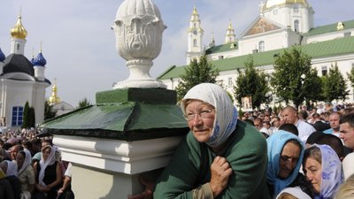 В'їзд до Почаєва та виїзд з міста закриють