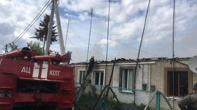 У волинському райцентрі горить колишній гуртожиток. Людей евакуювали У волинському райцентрі горить колишній гуртожиток. Людей евакуювали