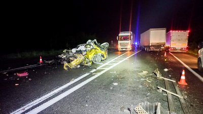 Внаслідок ДТП загинула водійка кросовера на Рівненщині