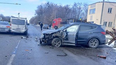 На Житомирщині через ДТП ускладнений рух в напрямку Рівного
