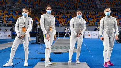 Україна уперше в історії виграла медаль у команді на юніорському ЧС з фехтування у рапірі