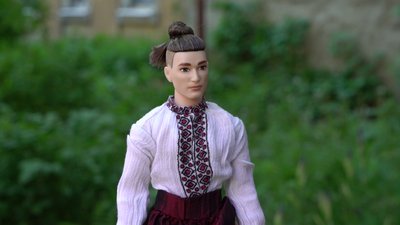 "Етно-Барбі". Як харків'янка презентує українську культуру серед лялькарів світу