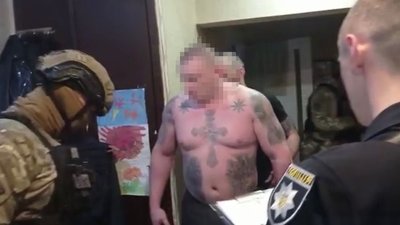 У Полтаві судитимуть "смотрящого" та його спільників У Полтаві судитимуть "смотрящого" та його спільників