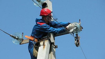 Наслідки бойових боїв. На Миколаївщині тривають роботи з відновлення електрики та газопостачання
