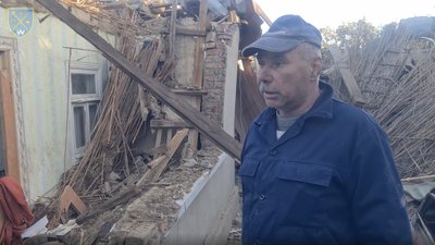 "Вчора був будинок, сьогодні вже немає": жителі Одещини розповіли про дронову атаку "Вчора був будинок, сьогодні вже немає": жителі Одещини розповіли про дронову атаку