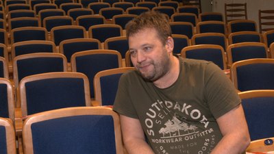 Театри Театри