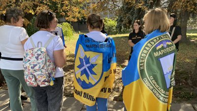 У Кременчуці родичі полонених військових влаштували акцію: чого хочуть У Кременчуці родичі полонених військових влаштували акцію: чого хочуть