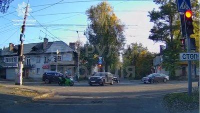 Не надав перевагу в русі. У Запоріжжі водій позашляховика збив мотоцикліста