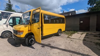 Громаді на Буковині передали автомобілі та автобуси з Польщі