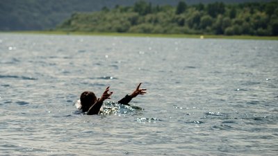 На Хмельниччині потонуло дві людини