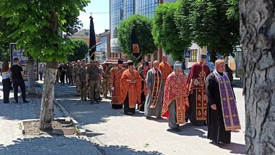 Прощання з бійцем Андрієм Гладієм Прощання з бійцем Андрієм Гладієм