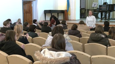 Столичні віртуози вчили рівненських студентів-скрипалів Столичні віртуози вчили рівненських студентів-скрипалів