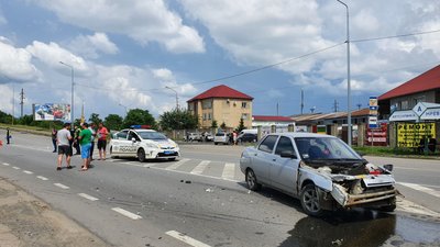Дві автівки зіткнулися у Мукачеві на Закарпатті