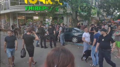 Стало зле за кермом: в Одесі помер водій автівки, який потрапив у ДТП на Корольова