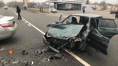 У смертельній аварії на Харківщині підозрюють працівницю фіскальної служби У смертельній аварії на Харківщині підозрюють працівницю фіскальної служби