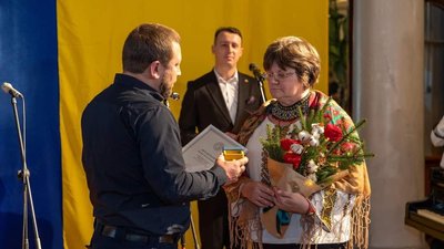Інтерв’ю з волонтеркою з Донеччини Оксаною Муравльовою Інтерв’ю з волонтеркою з Донеччини Оксаною Муравльовою