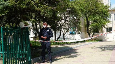 На Тернопільщині двірник поранив ножем завідувачку дитсадка На Тернопільщині двірник поранив ножем завідувачку дитсадка