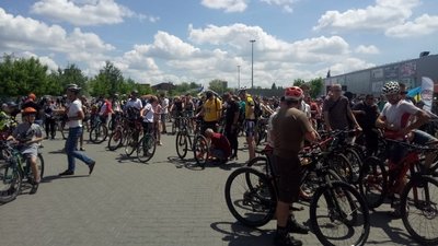 Долучилися майже 500 херсонців: у місті відбувся велопробіг Долучилися майже 500 херсонців: у місті відбувся велопробіг